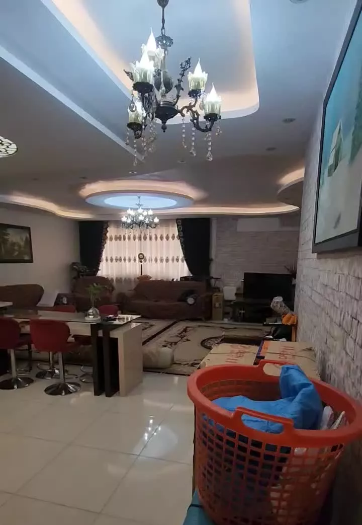 اجاره آپارتمان ۱۶۷ متری ۳ خواب ، قصردشت ، تک‌واحدی