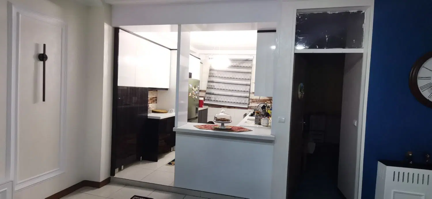 آپارتمان 84 متری پارکینگ دار