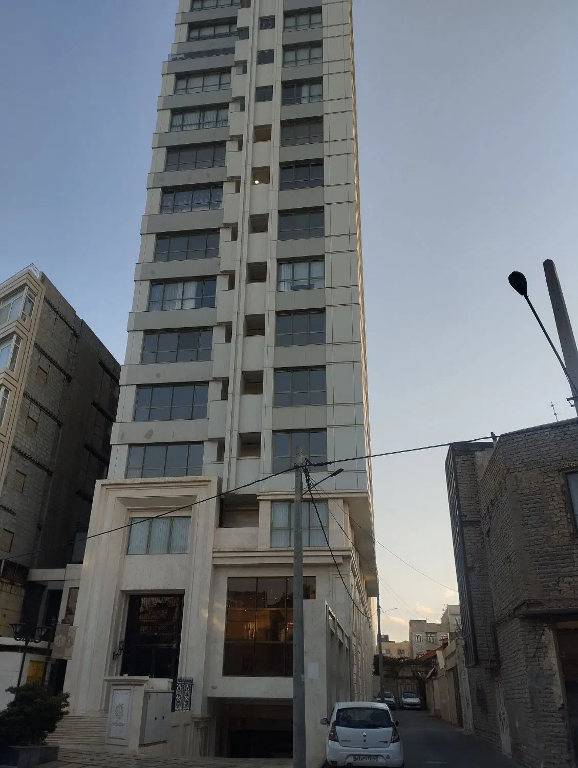 برج_مجموعه آبی_لابی_وکیل آباد