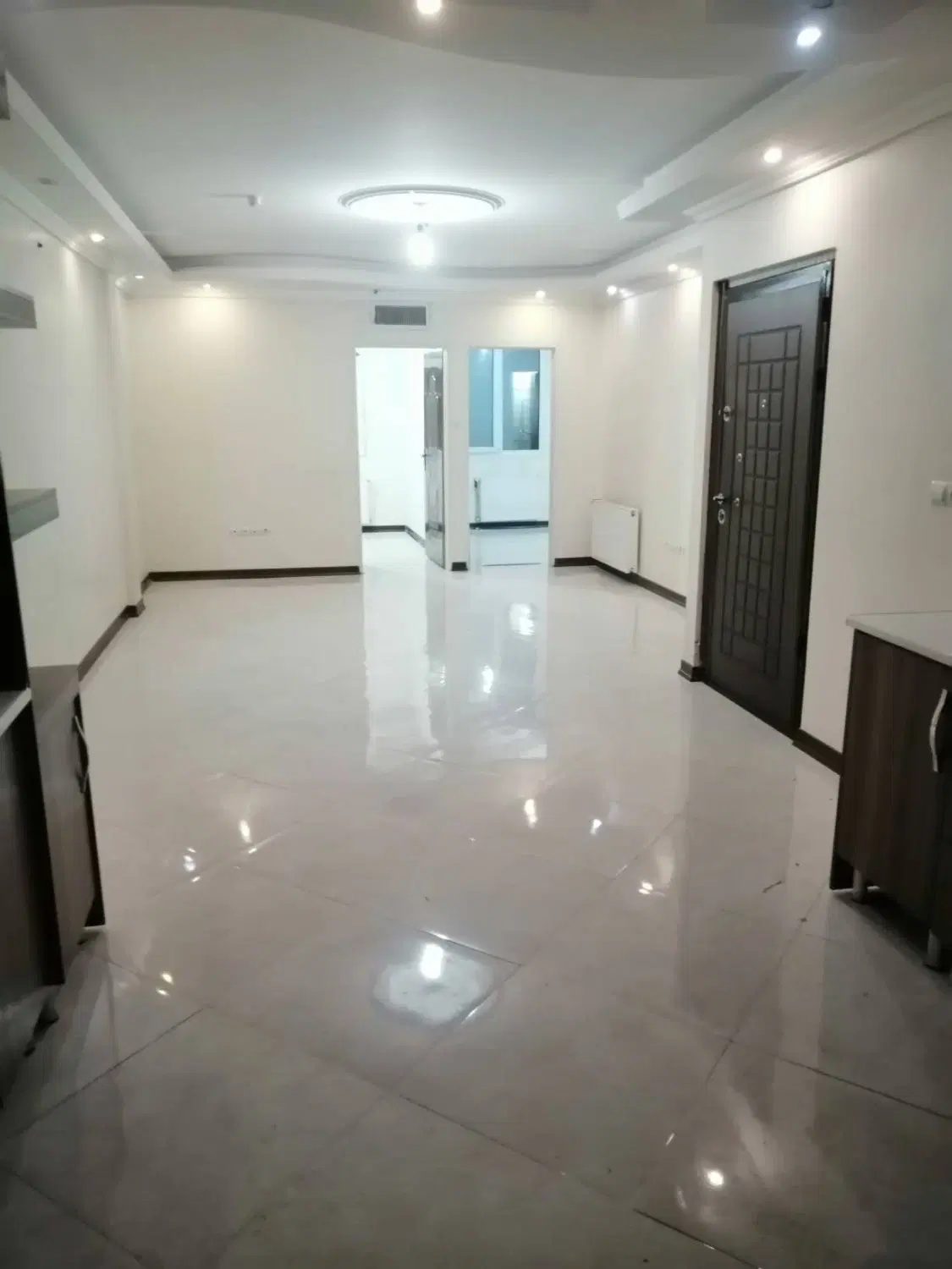 آپارتمان ۷۶متری جنوبی