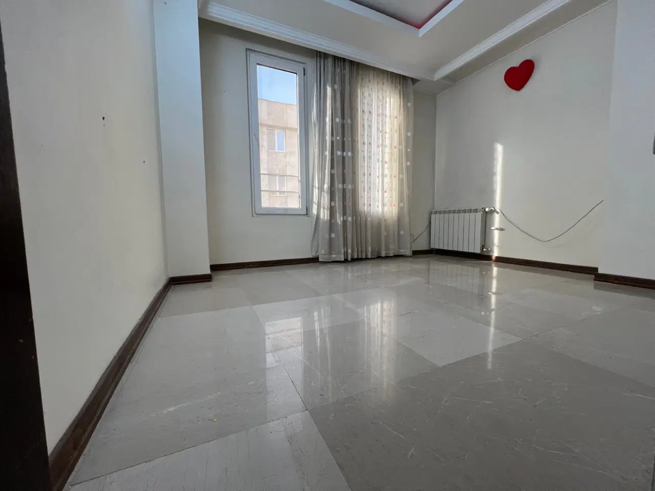 سعادت آباد سرو غربی ۱۱۵ متر ۲ خواب خوش نقشه