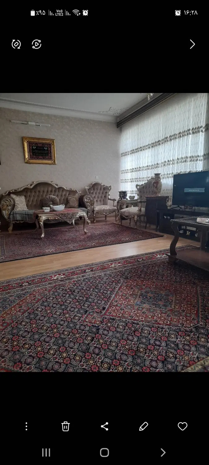 واحد ۹۲ متری