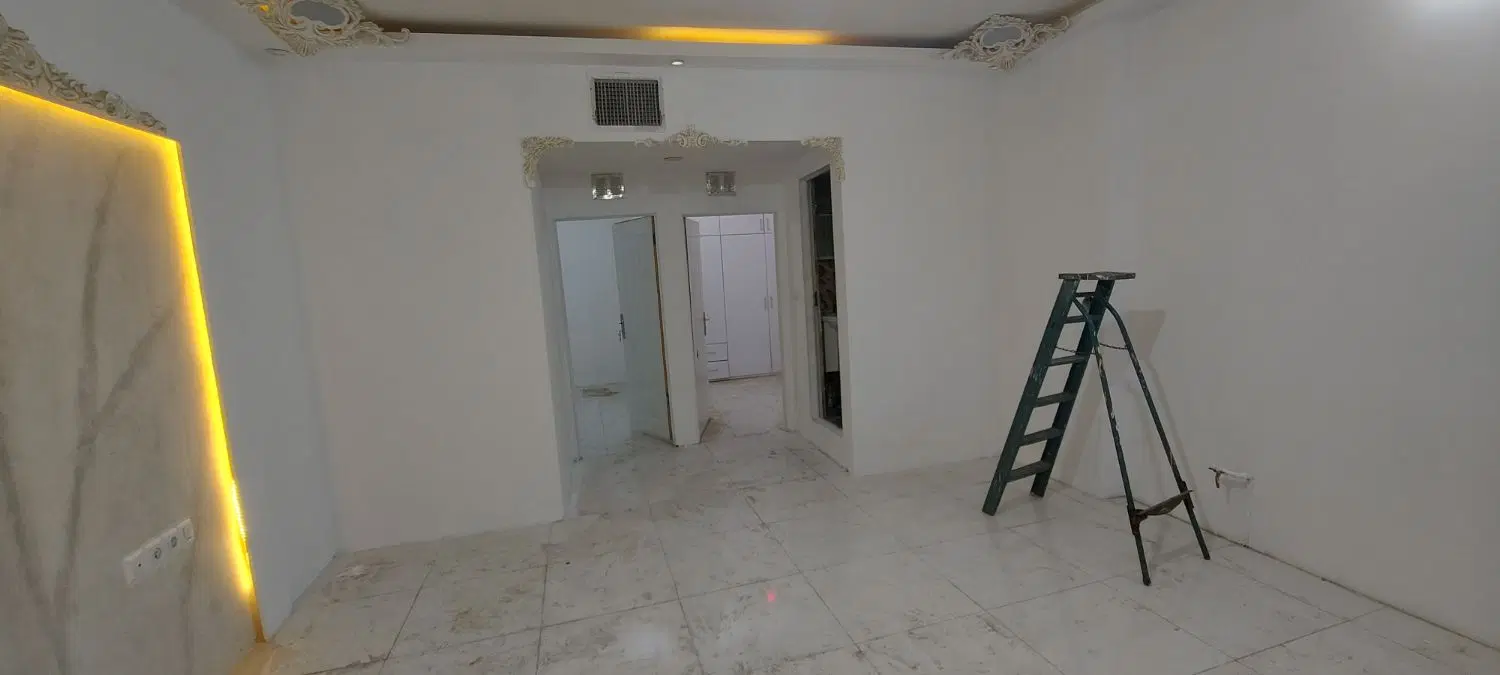 آپارتمان ۷۵ متری دو خواب طبقه ۵