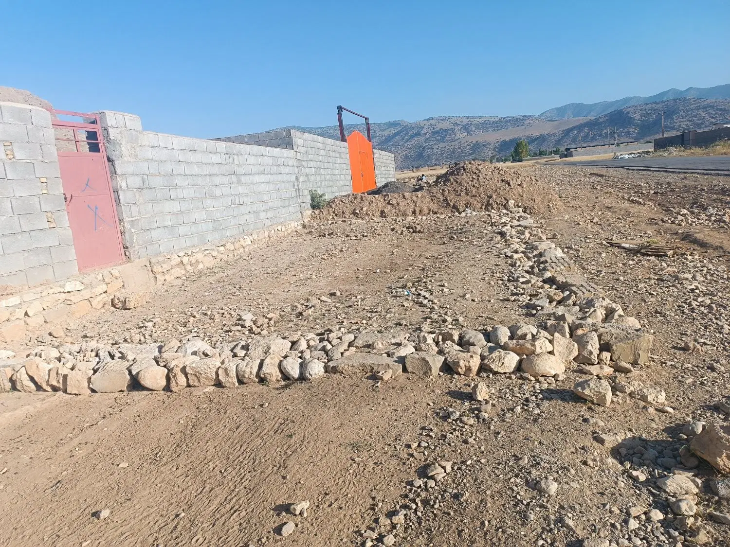 ملک املاک زمین روستای بردگپی سرخیابان