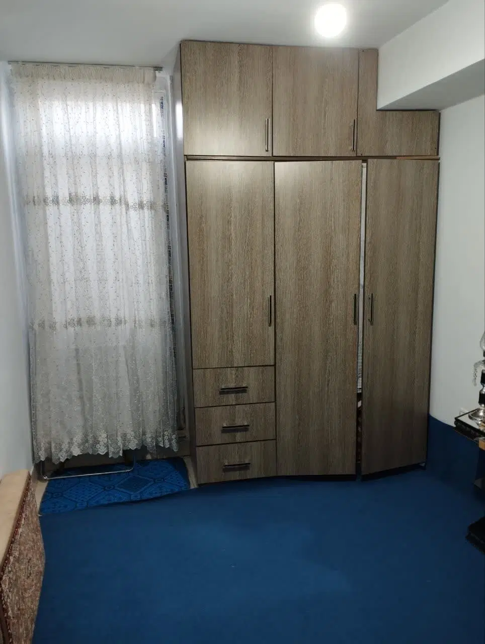آپارتمان ۹۴متری ۸متر حیاط خلوت