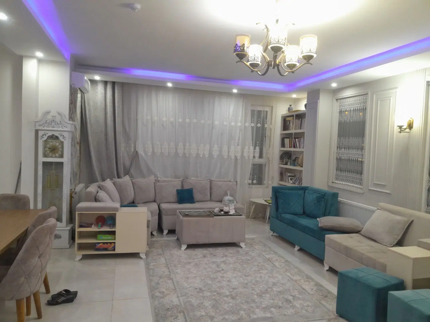 آپارتمان ۹۵متری نور کلاسیک سبوسی