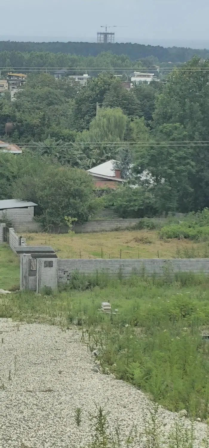 زمین مسکونی