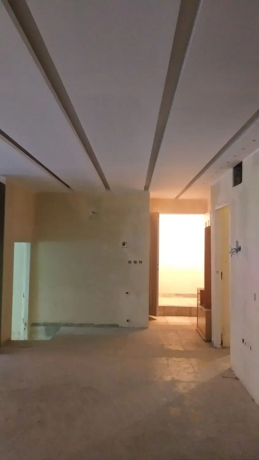 اپارتمان۱۱۱متری