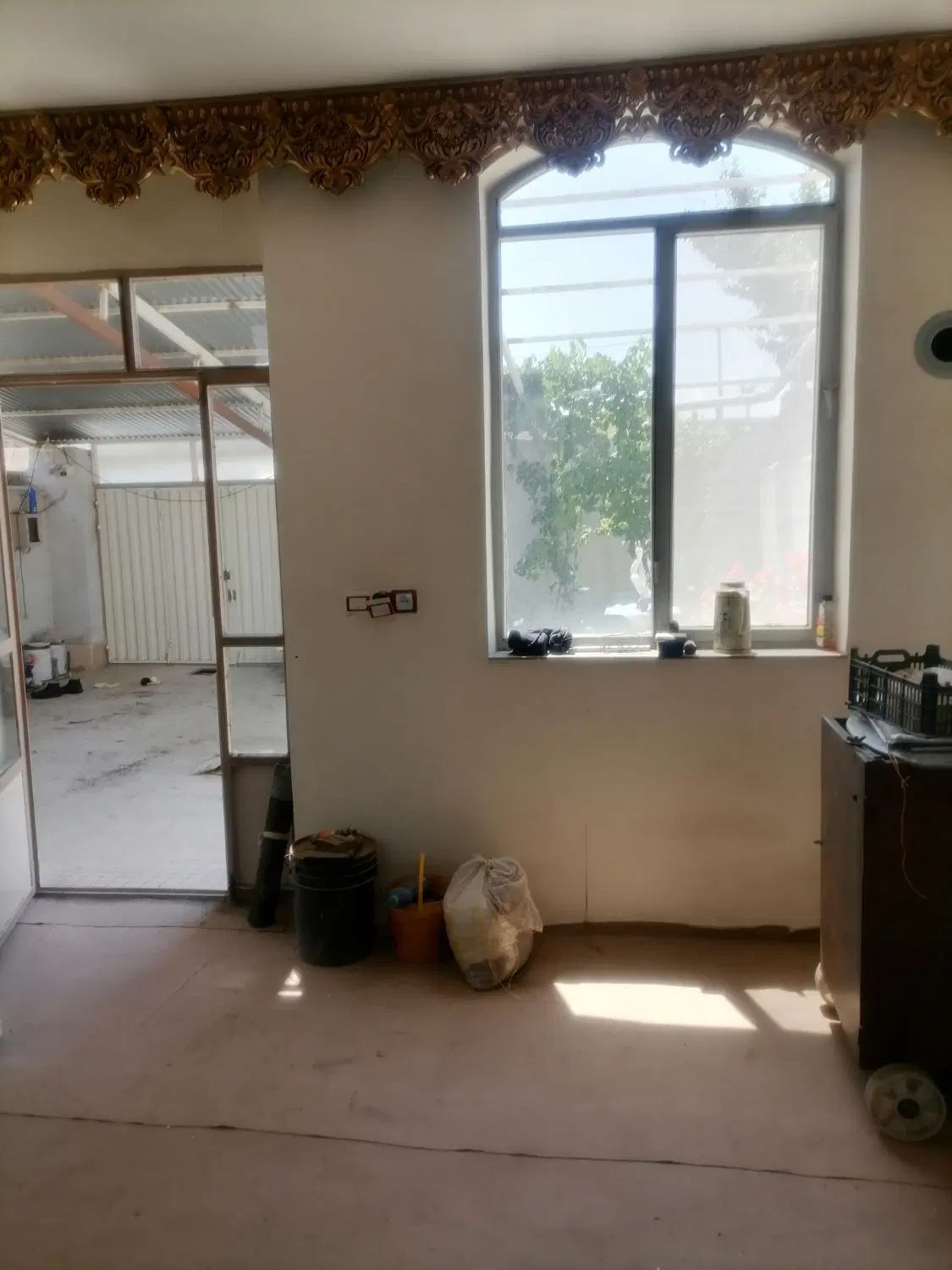 فروش حیاط درشیخ حسن