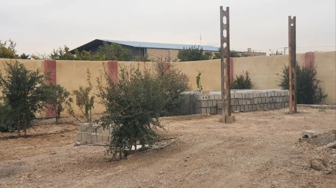 باغ چهار دیواری قلعه سفید