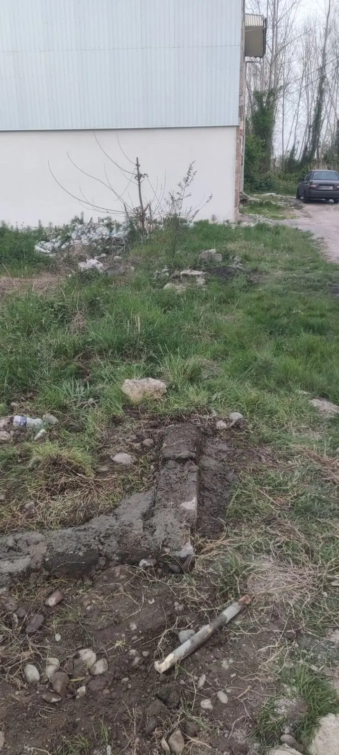 زمین دو بر 100متری نزدیک خیابان