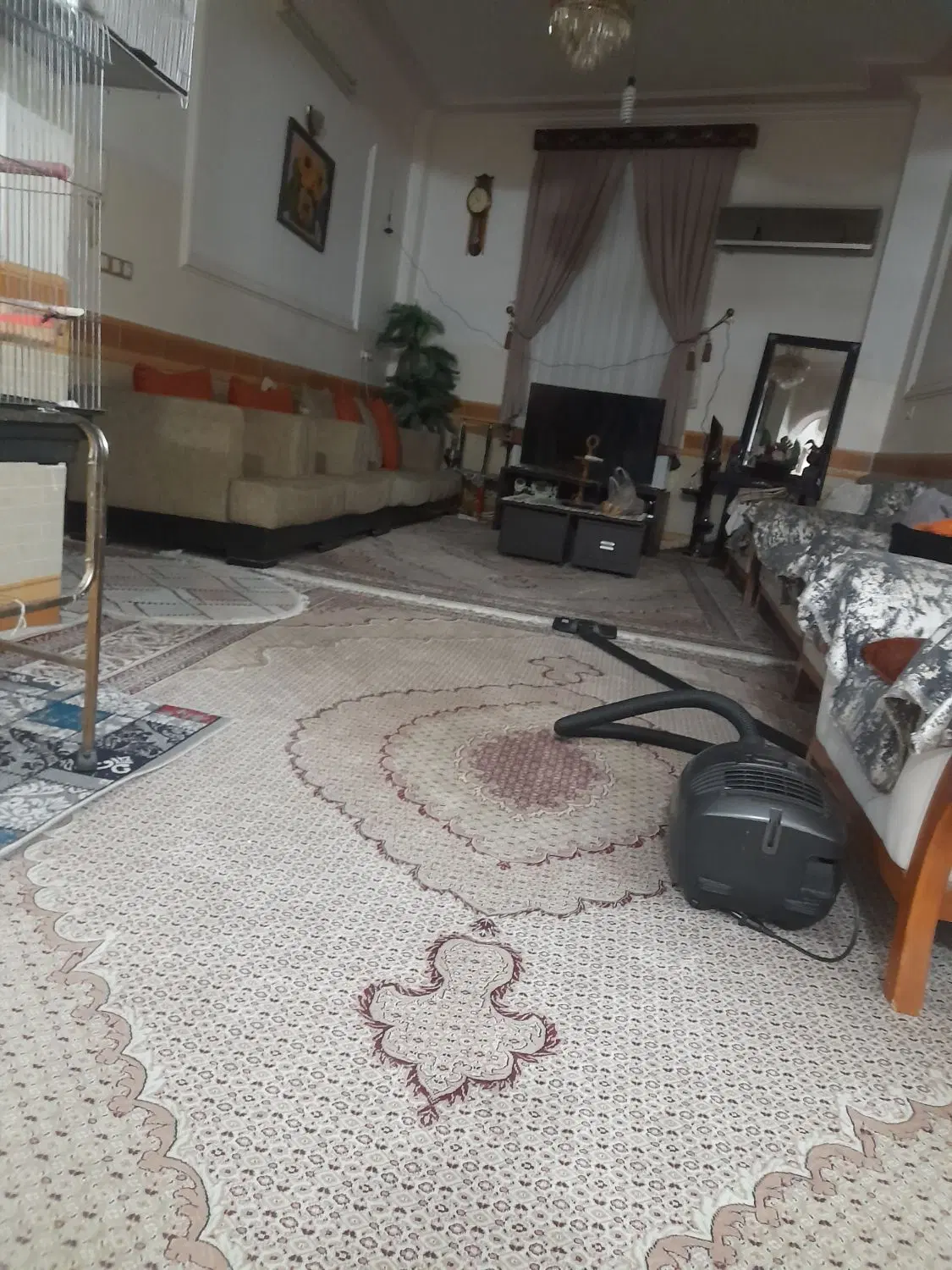 اجاره واحدمسکونی طبقه دوم