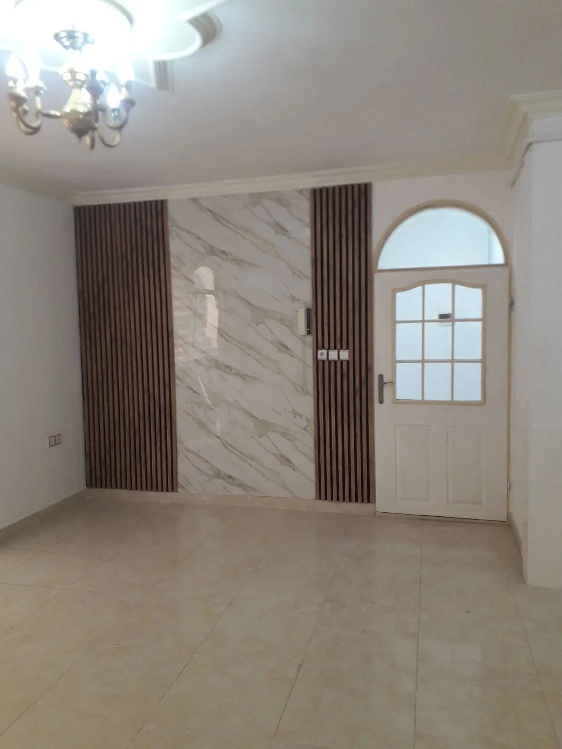 مسکونی ۲سرویس راه جدا درصمدزاده