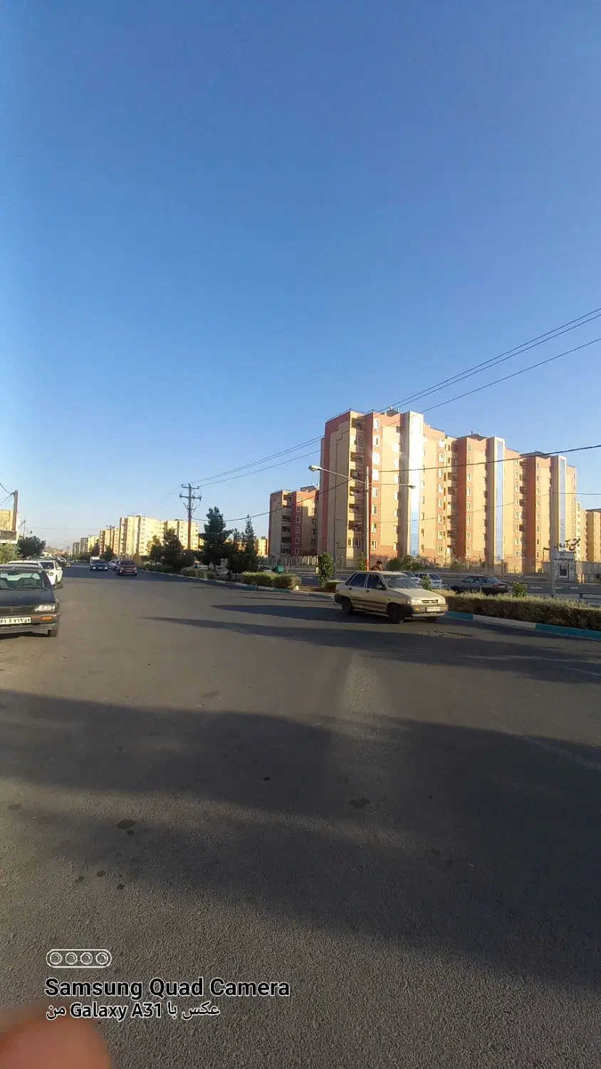 آپارتمان کسری آزادشهر