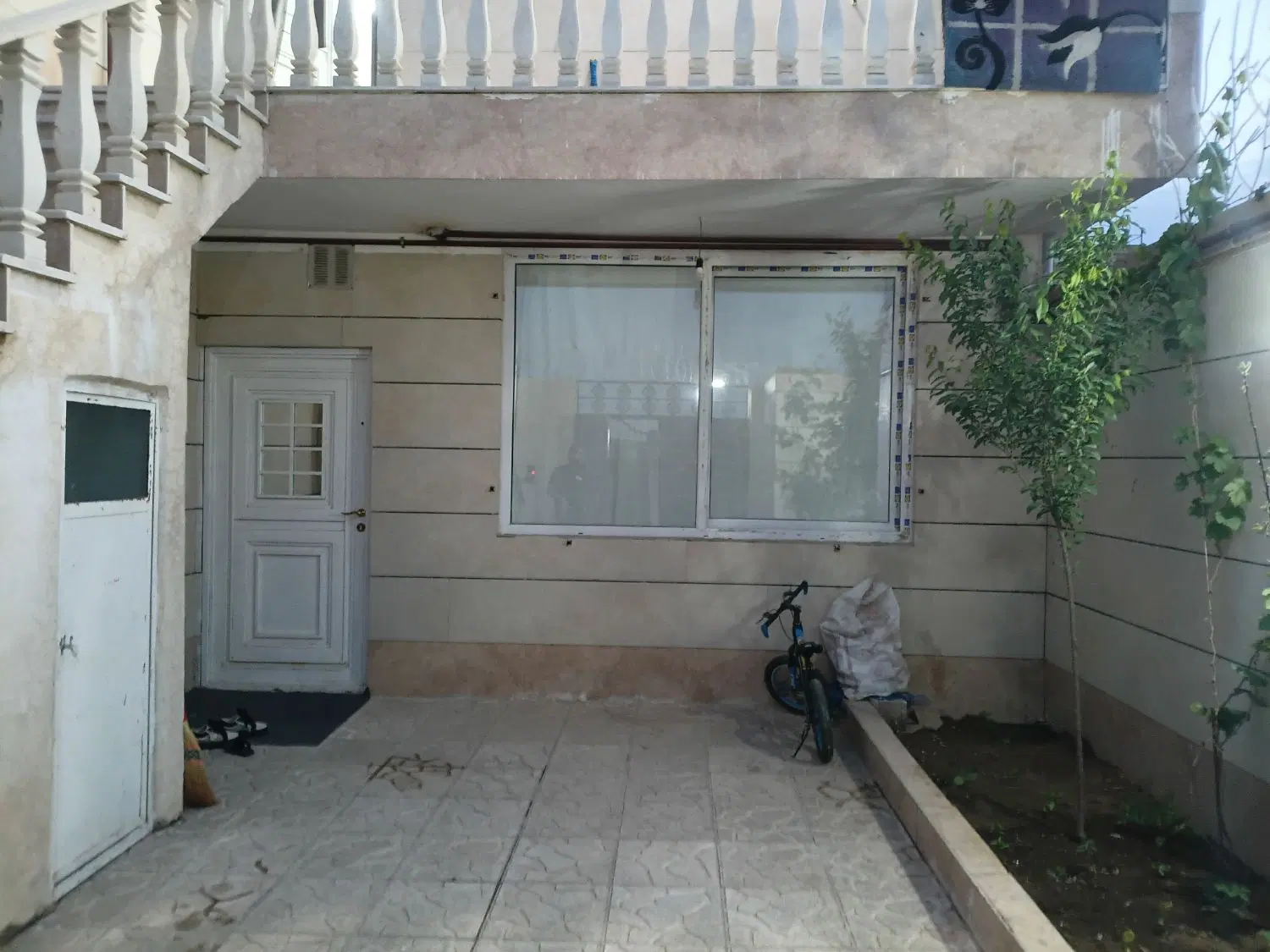 منزل مسکونی ۲ طبقه
