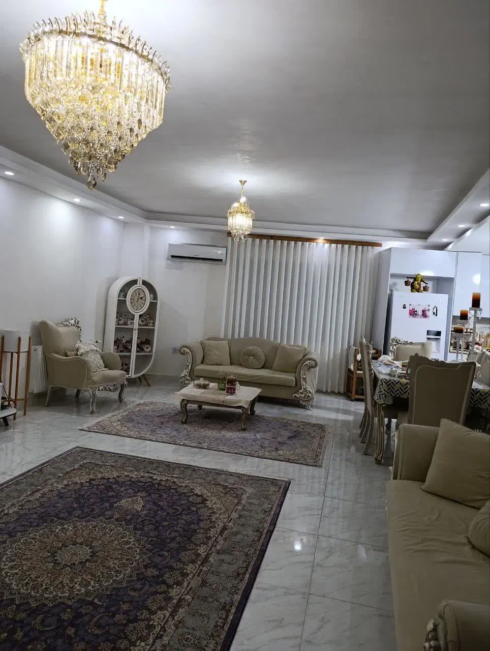 رهن اپارتمان سه خوابه ۱۴۰متری،کوی حسینی