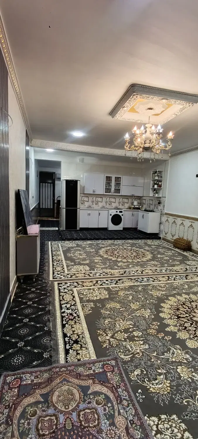 خانه اتوبوسی پشت شبانه روزی