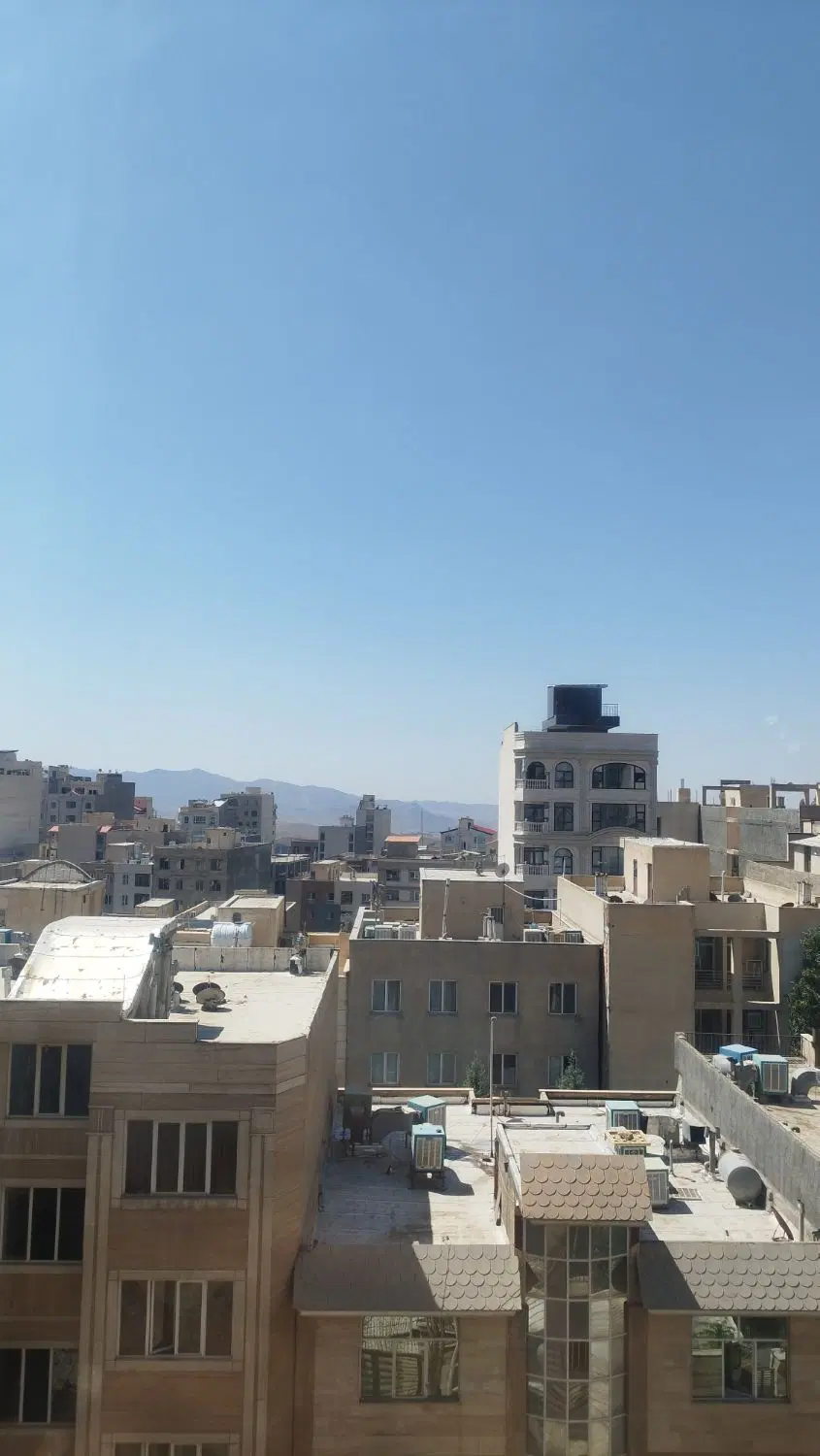 یک واحد آپارتمان ۹۳متری