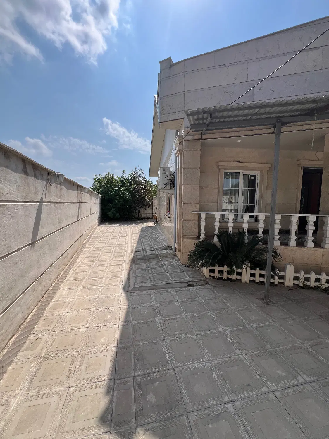خانه حیاط‌دار ۲۵۰ متری سند دار فومن