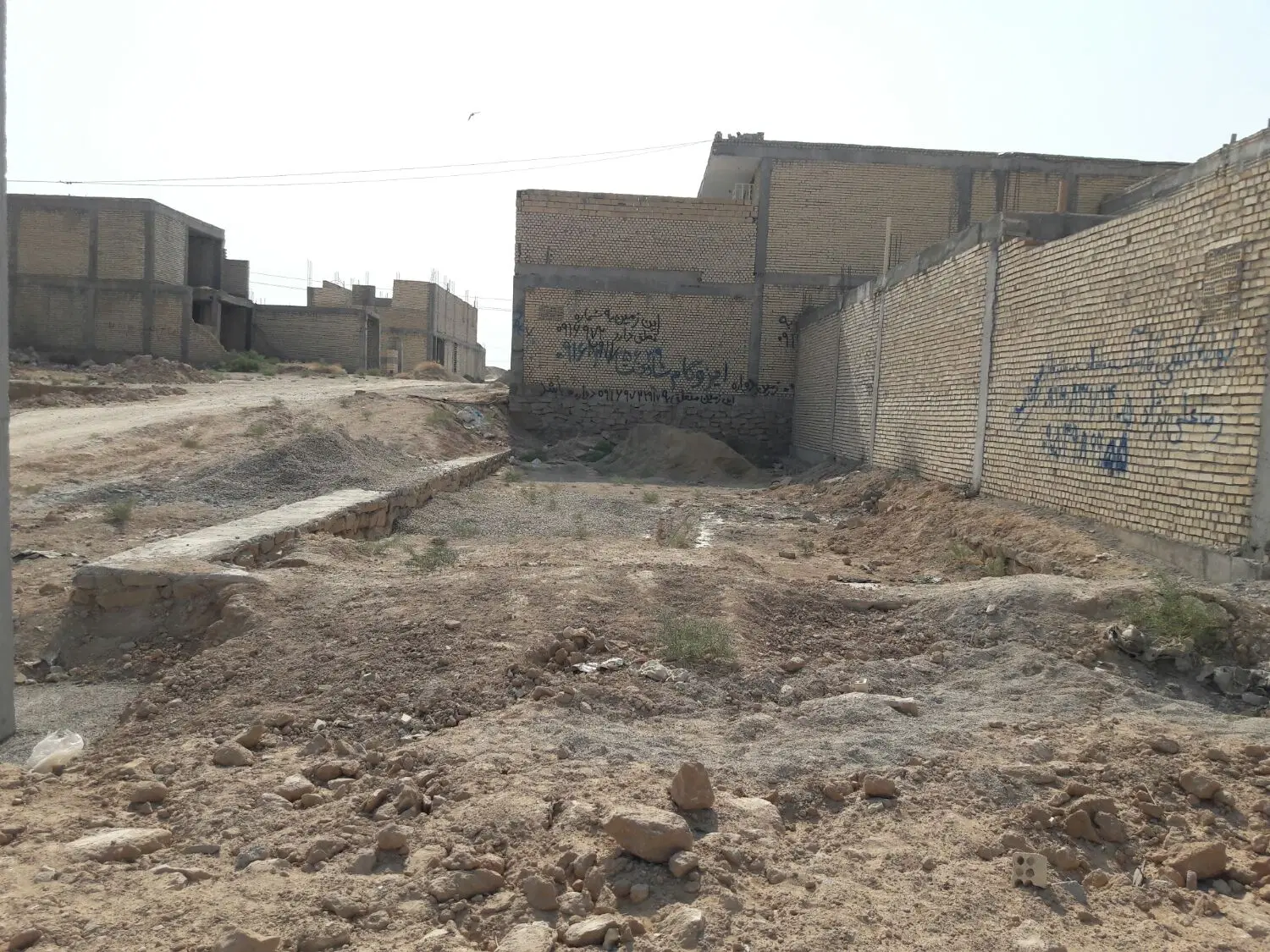 فروش زمین ۸×۲۲