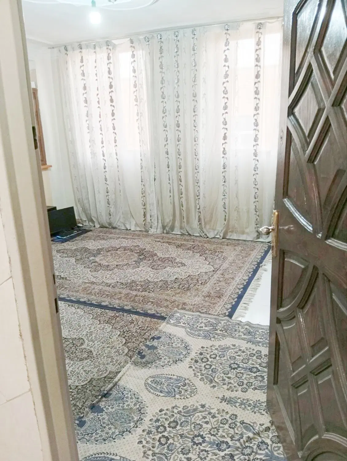 58 متر 2 خواب تراورتن باپارکینگ سندی 5 میلیارد 750