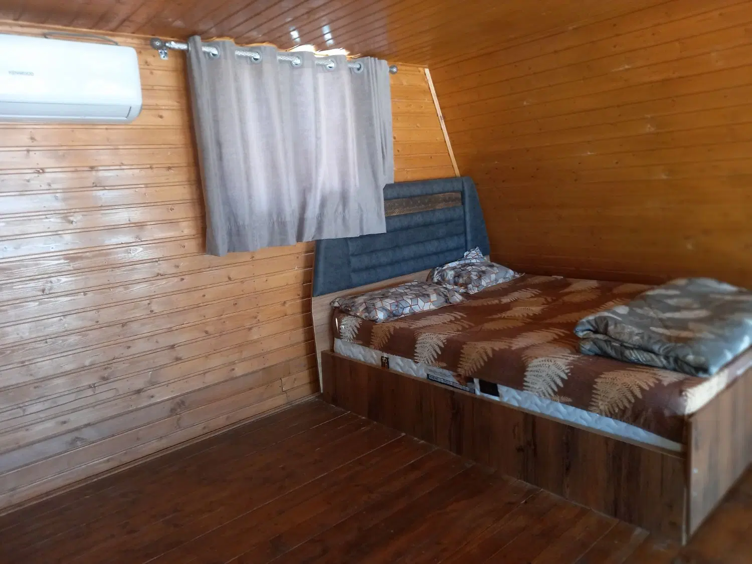 اجاره کلبه سوئیسی ساحلی بدون واسطه