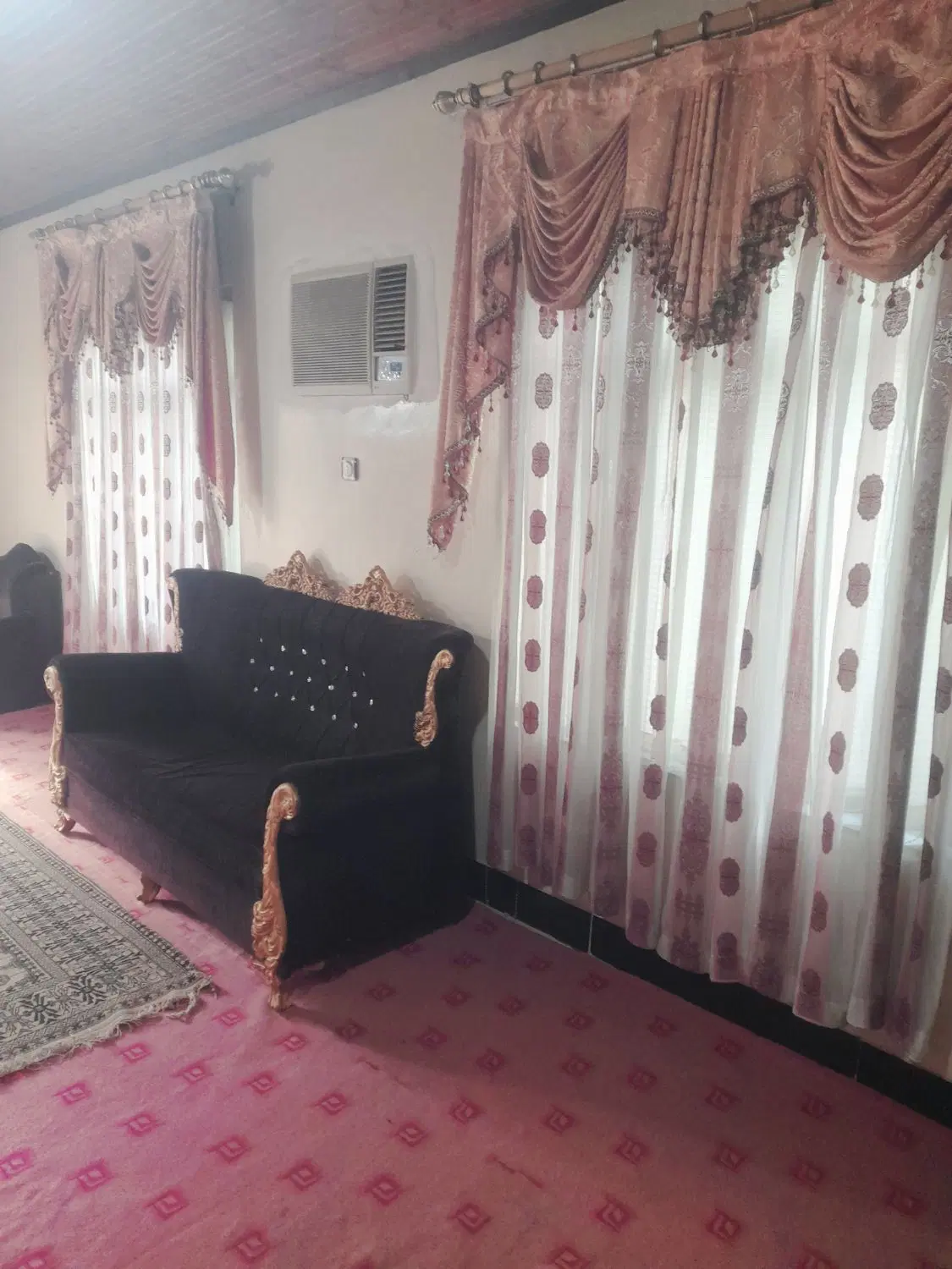 ویلا سوییت  ساحلی  جنگلی سالیانه وماهیانه وروزانه