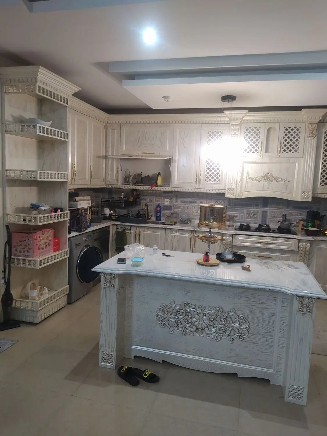 واحد 120متری حاشیه سجادیه دو خوابه کار مدرن
