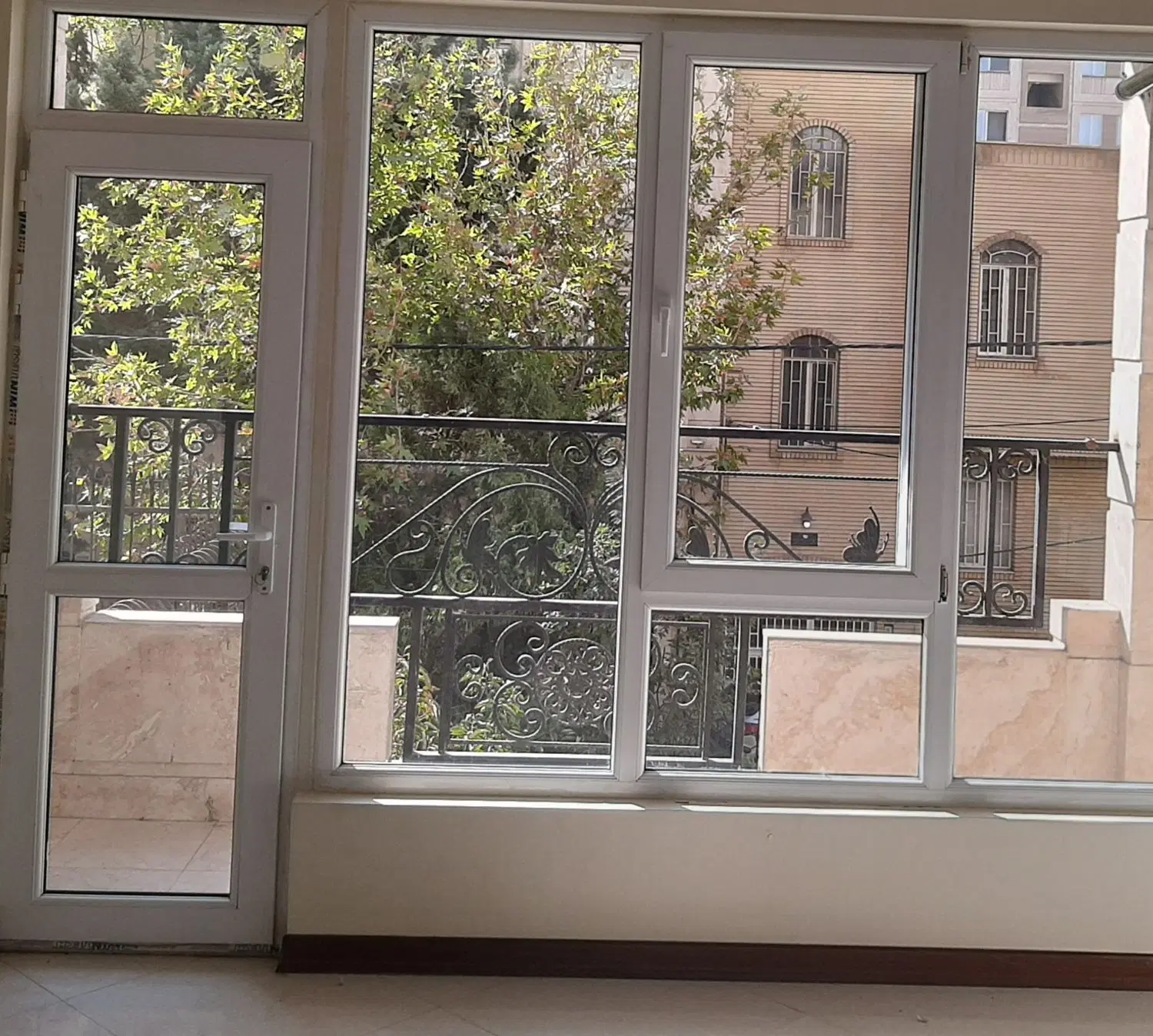 آپارتمان ۱۰۶ متر  سند تک برگ  معاوضه