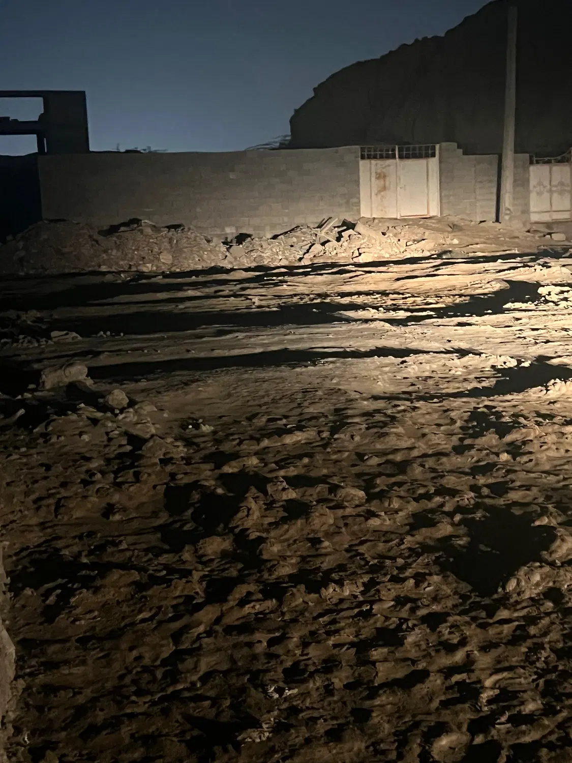 ۴۰۰مترزمین واقع درابشورک