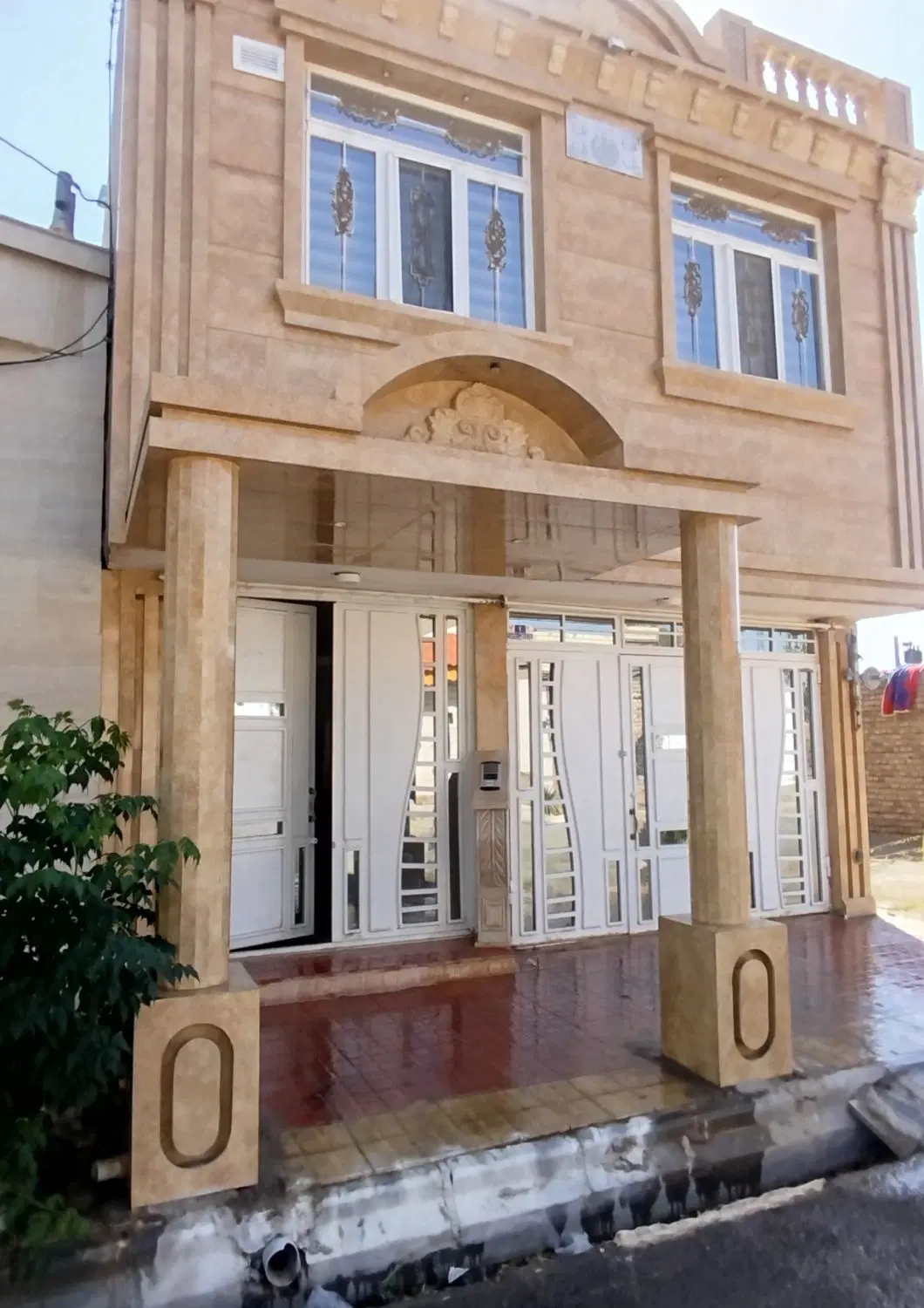 ملک دو بلکس