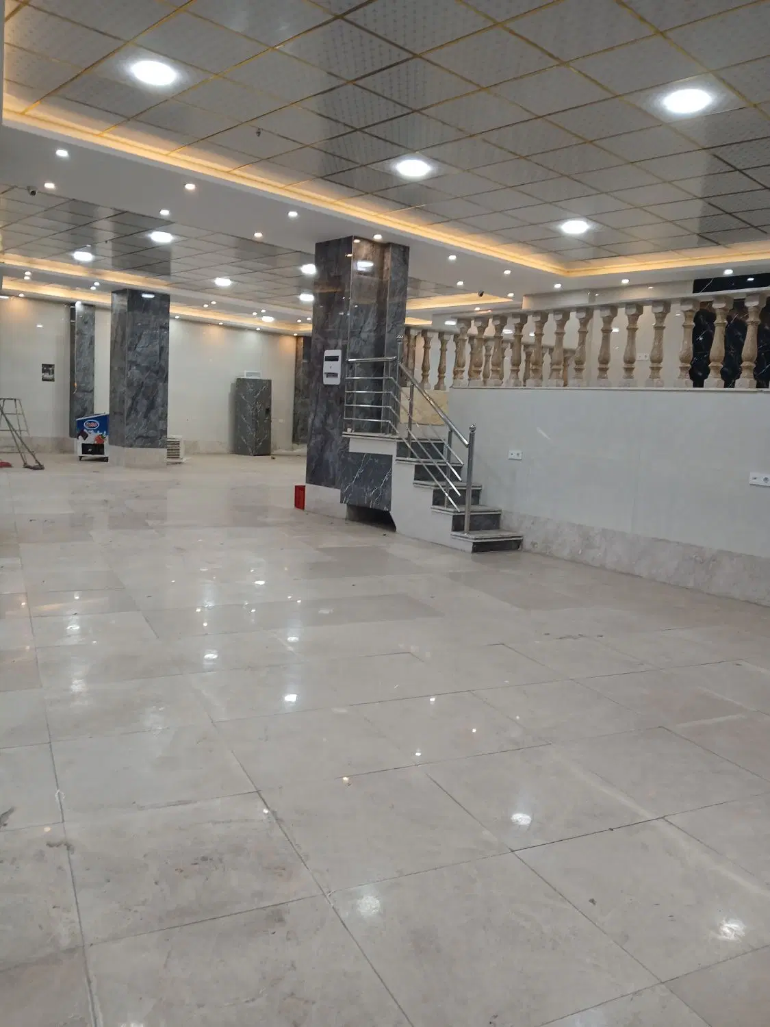 مغازه فروشی فدائیان نواب بحر جاده ساوه