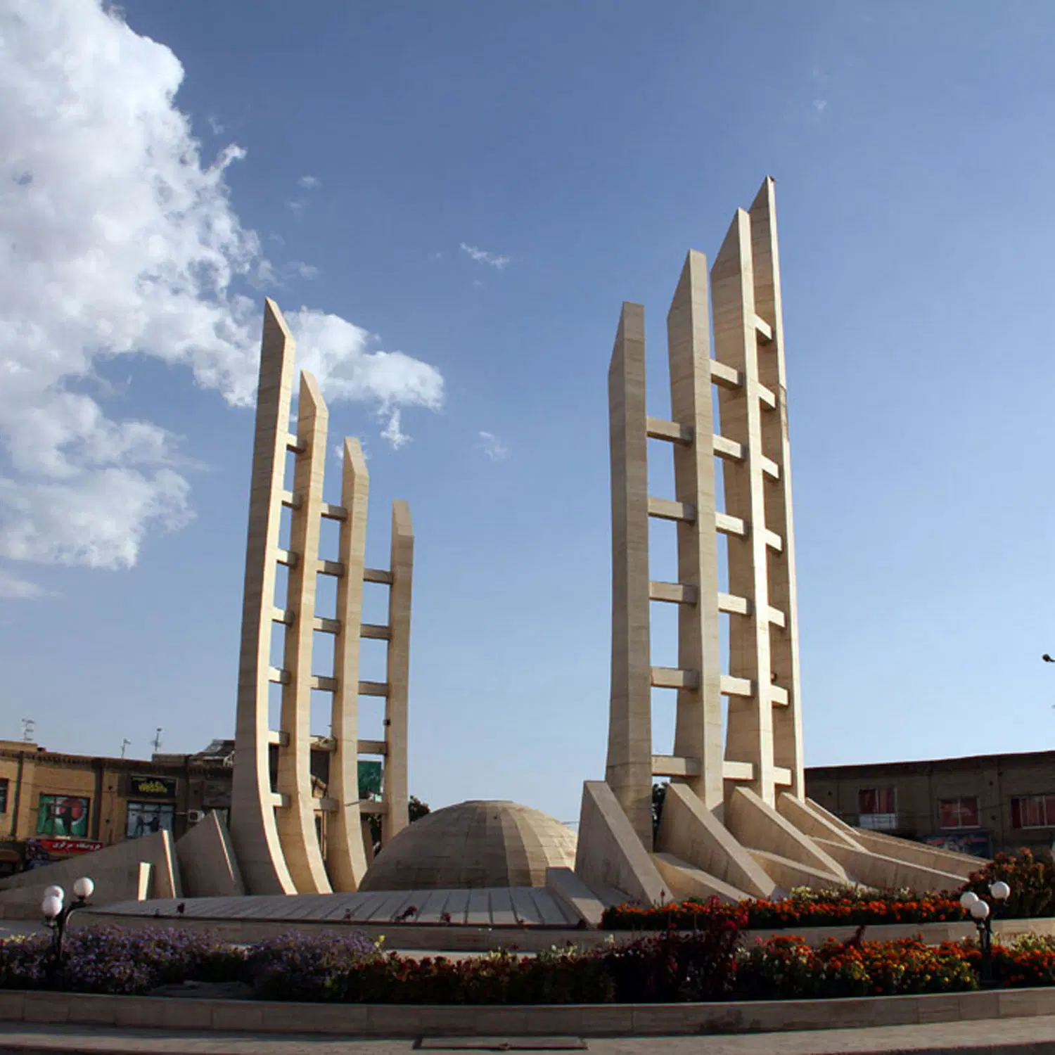 فروش ششدانگ زمین در فاز ۳ شهرک نانوایان