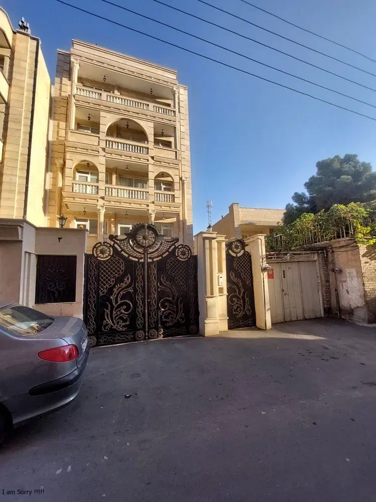 ۱۲۰ متر تحویل اخر سال با روف گاردن شنب غازان