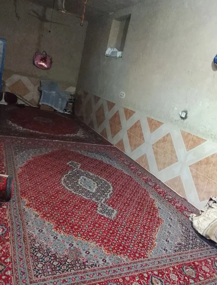 خانه دوطبقه کریم اباد