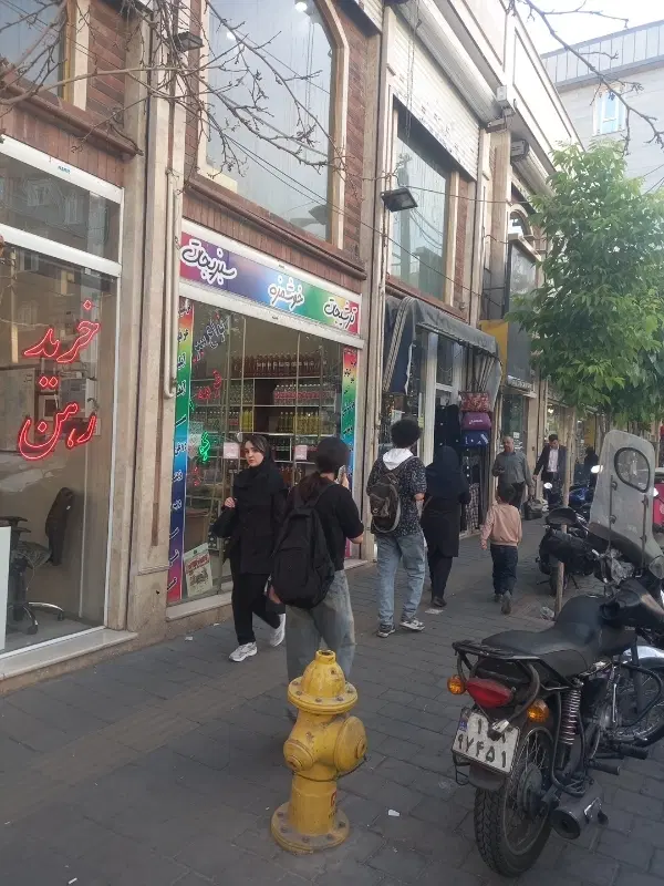 مغازه ۳۰ متری اجاره