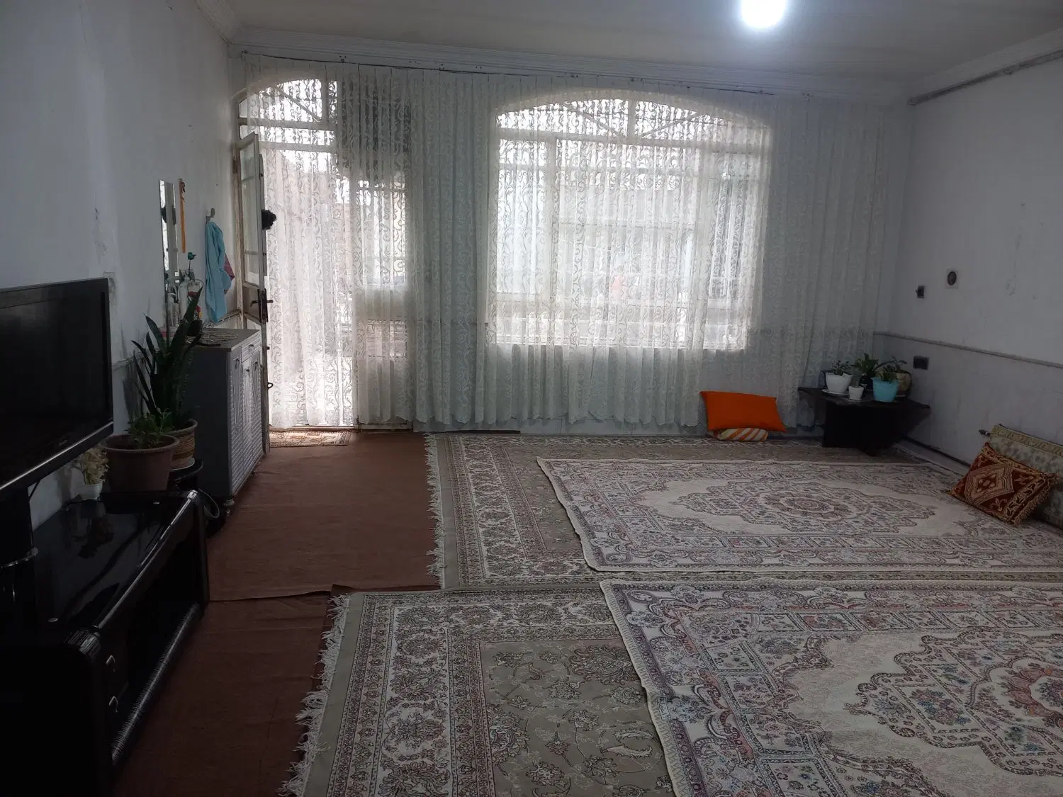 منزل یک خواب ماشین رو