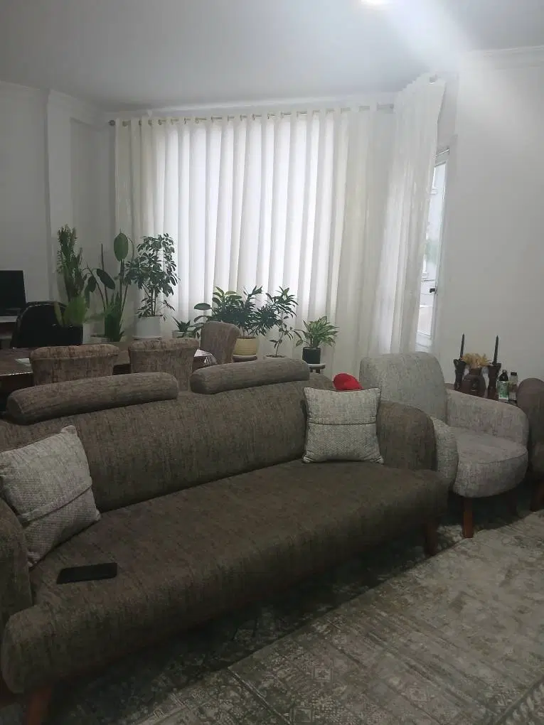 ۱۴۰ متری ۳خواب گلدیس تمیز
