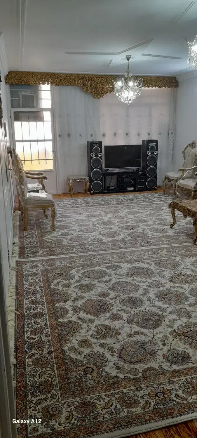 خونه اپارتمانی کلن ۳طبقه
