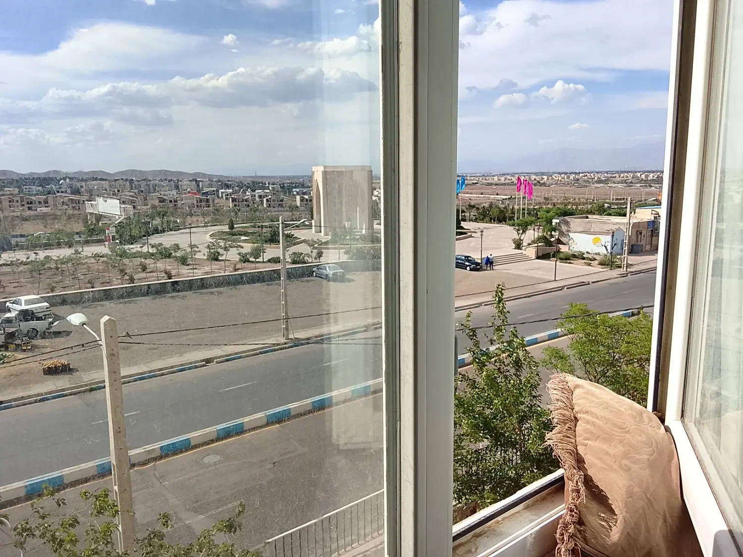 78 متر مهر 14 بلوک 3 آبشناسان