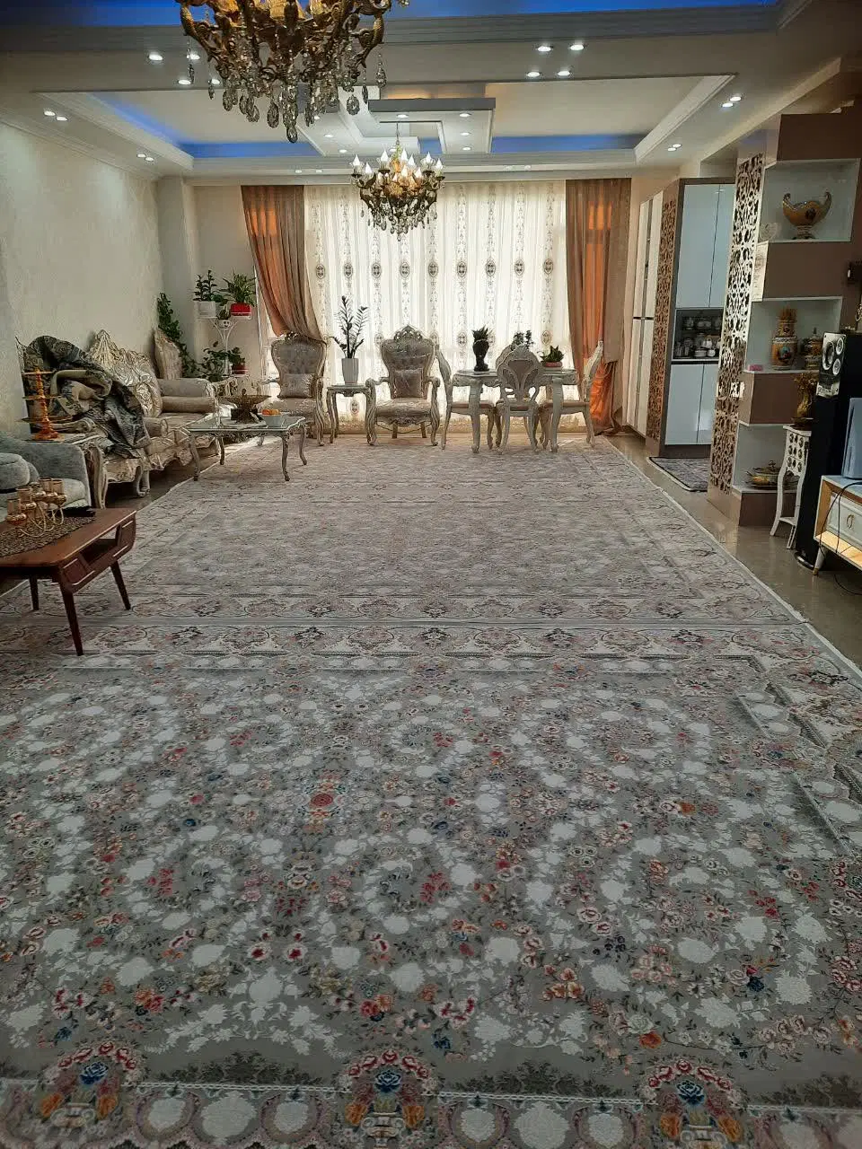آپارتمان سه خواب تکواحدی