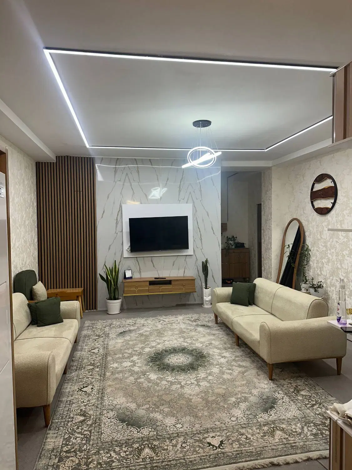 فروش واحد لوکس در باقرآباد قرچک