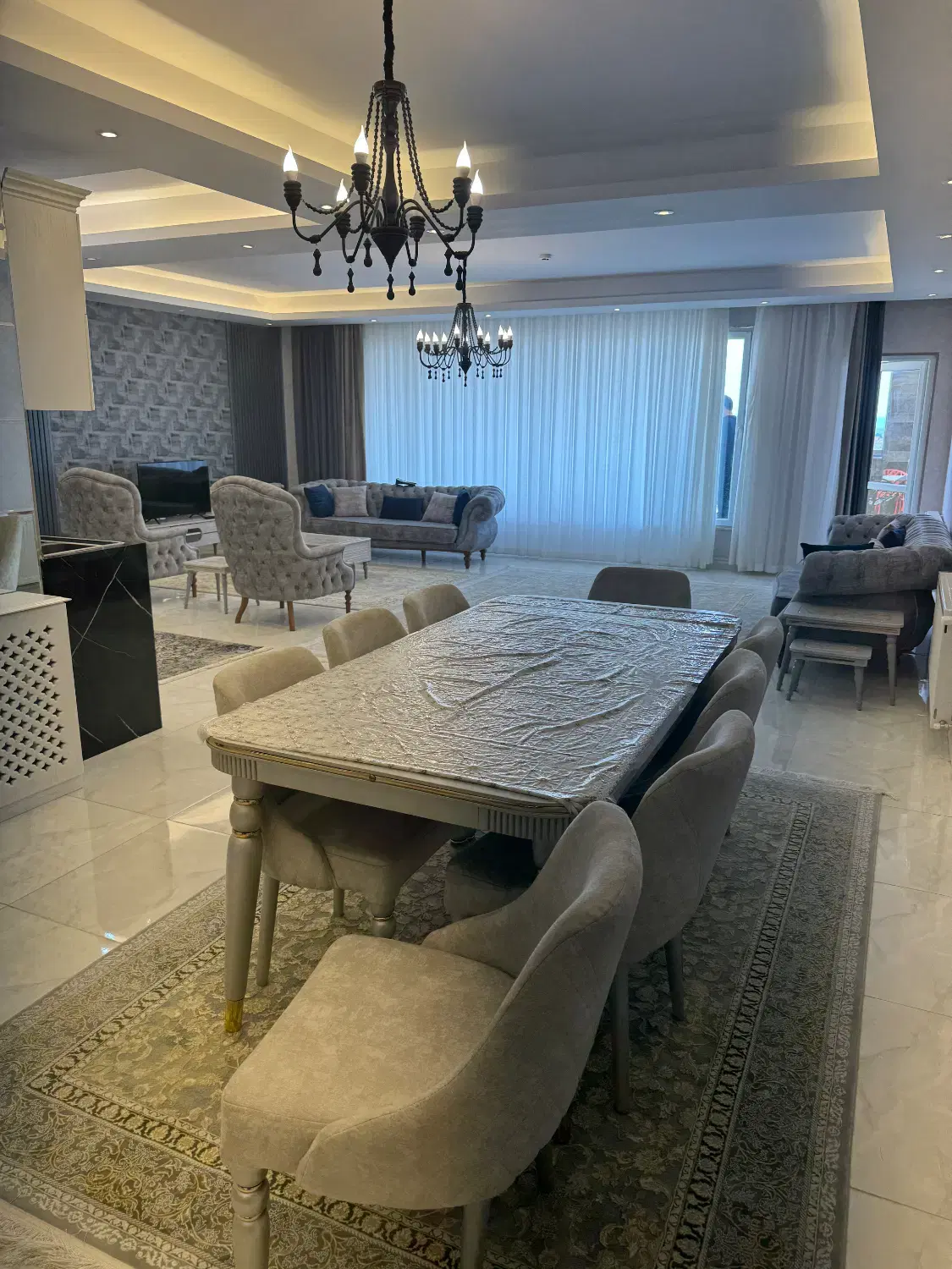 فروش آپارتمان ۱۴۸متری فول مبله نوساز کلیدنخورده