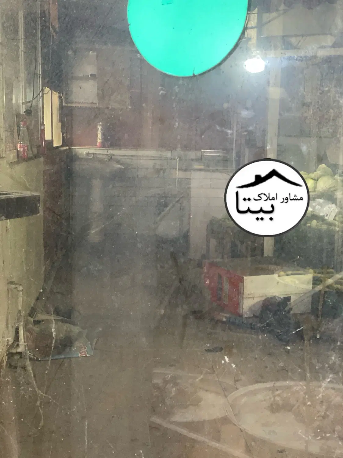 مغازه ۱۲ متری_سندتکبرگ_داخل بازارچه میوه _شکاری