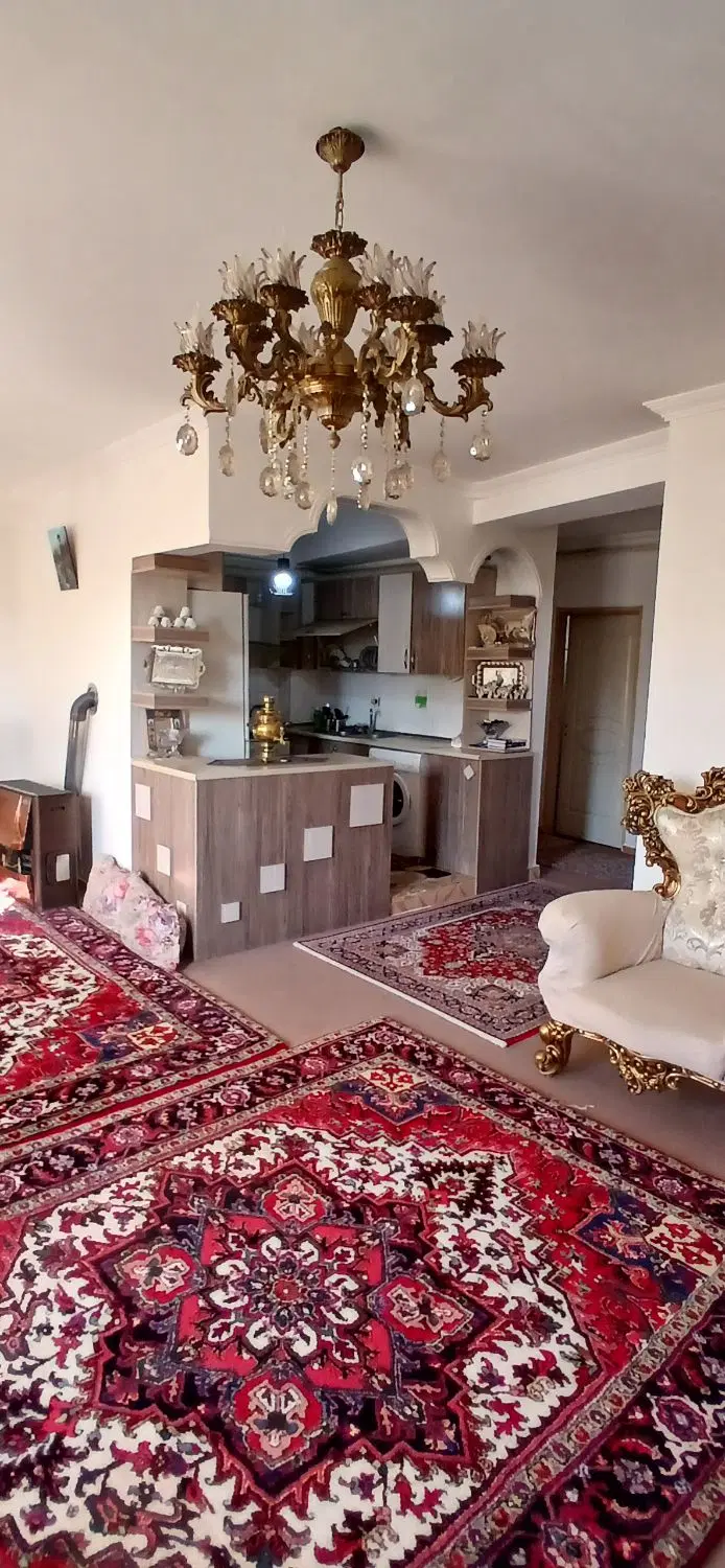 آپارتمان ۷۵ متر در حجتی ، منجم ، بهار