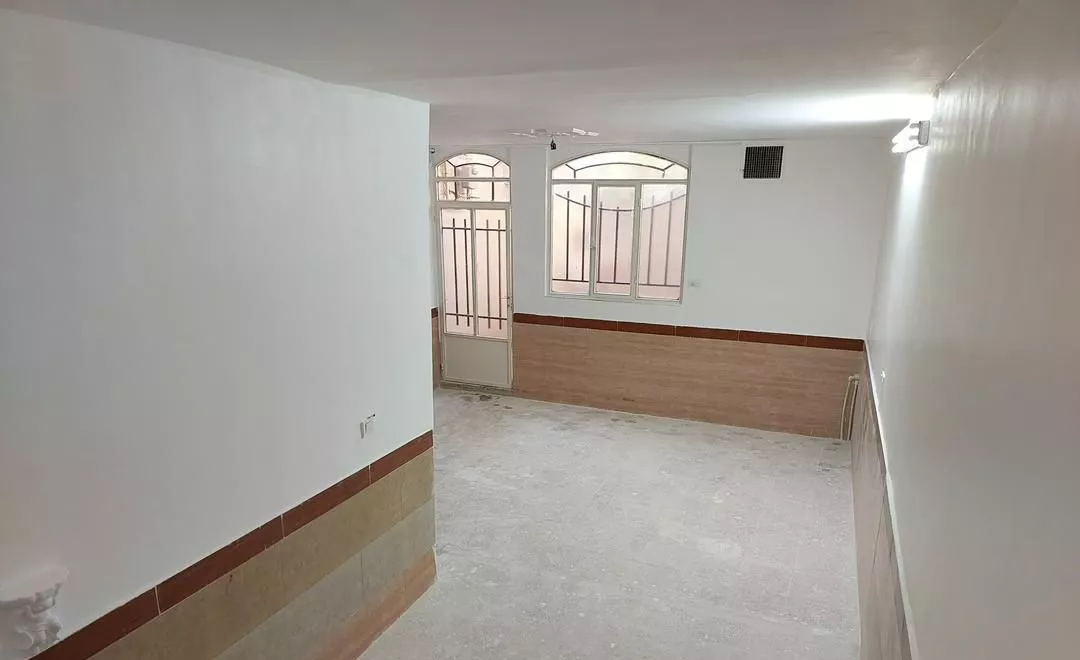 ویلایی دوبلکس دو نبش کارخانه قند