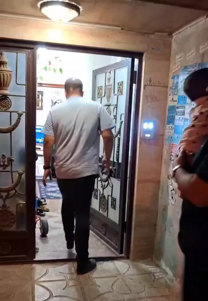 ویلایی دو کله 110 متری شهرک مخابرات شش دانگ