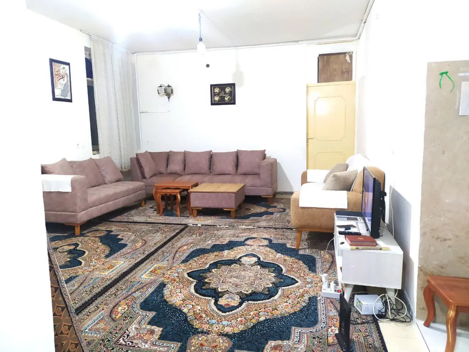 اجاره واحد۷۵متری درتقاطع خیابان امام،میرزای شیرازی