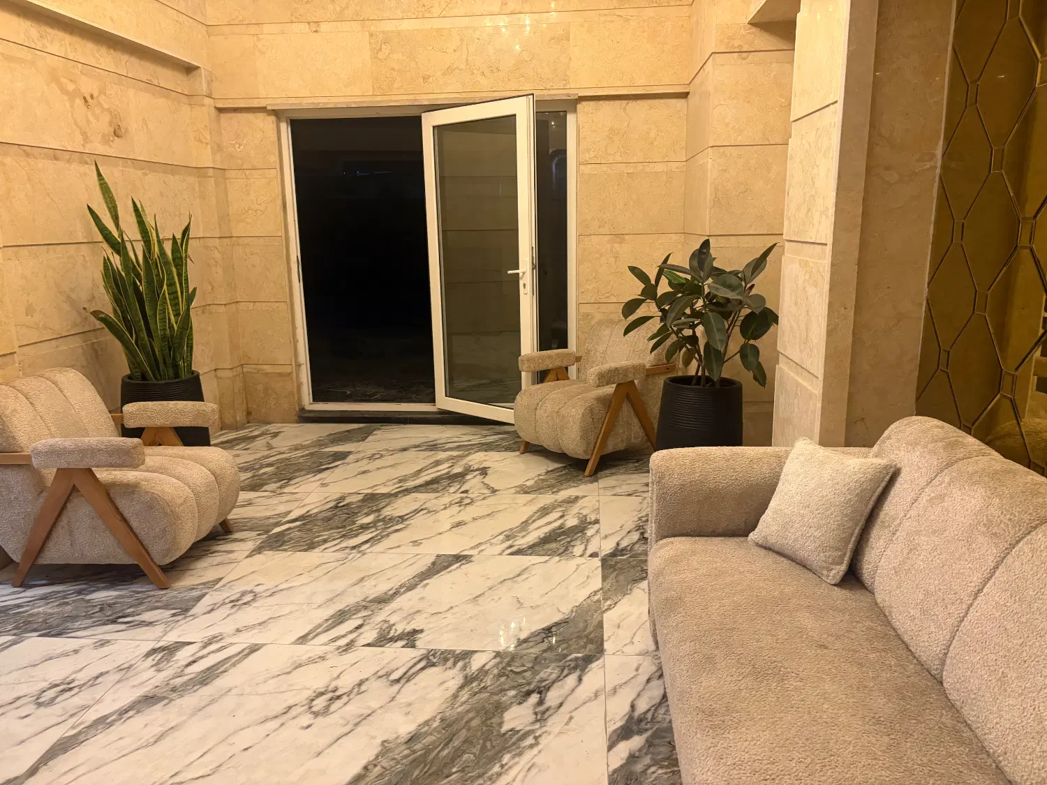 آپارتمان مهرسام ۳