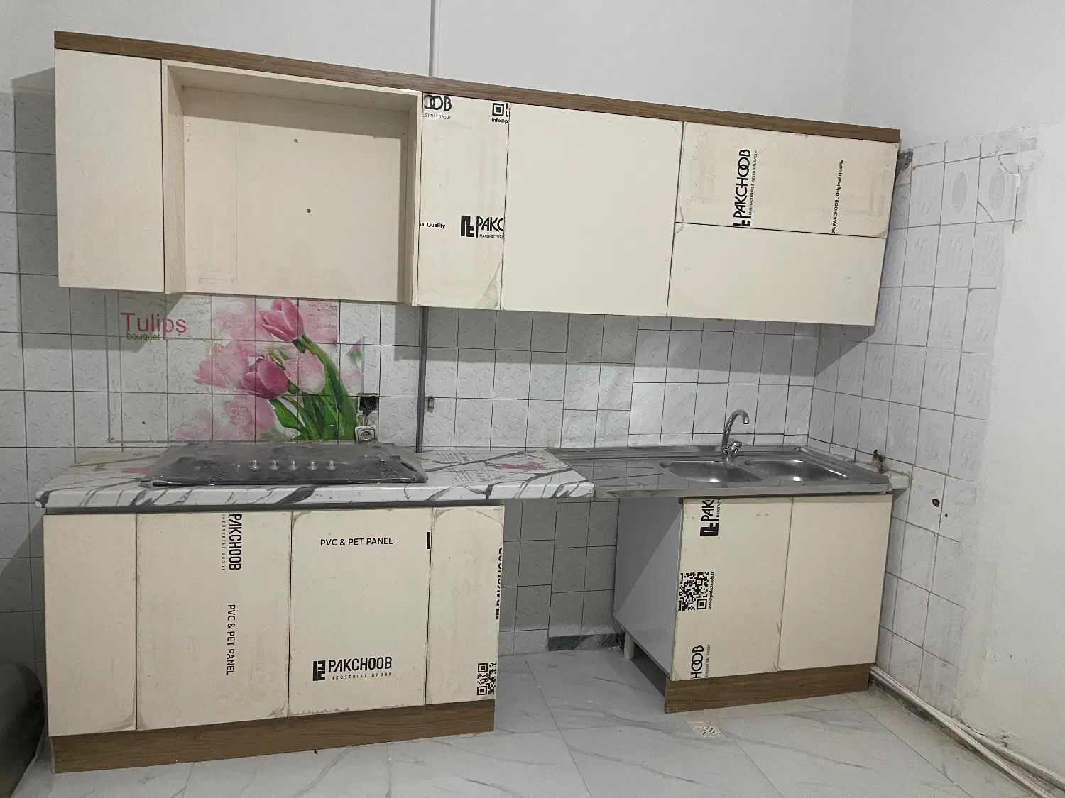 پاکدشت  خانه کلنگی  ۶۰  متر  در  دوطبقه  بنا